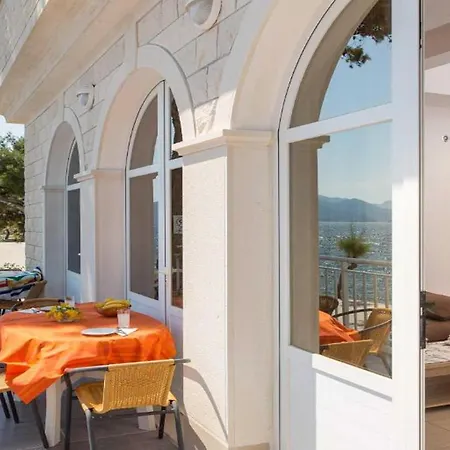Apartment Bezek - With Sea View *